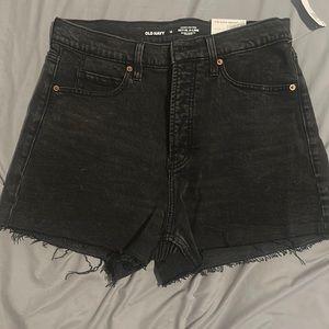 Old Navy A line black jeans. 4 button, high wasted. Never worn. With tags